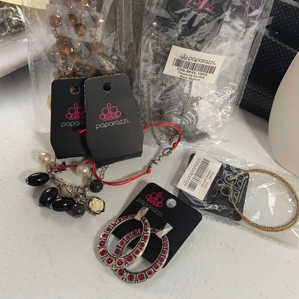5 pc Jewelry assortment ( can include necklace,ring ,bracelet,)